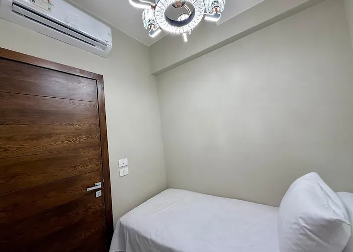 Sunny 4br Nanny With Private Heated Pool And Jacuzzi In Elgouna Hurgada