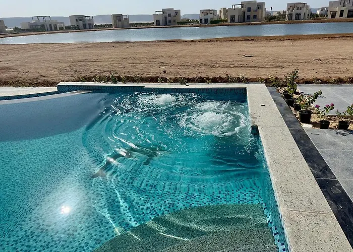Sunny 4br Nanny With Private Heated Pool And Jacuzzi In Elgouna * Hurgada